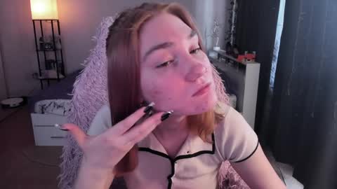 Snapshot of betty_witchy chatting on April 29, 2026, 3:54 am Dory make me happier online show from April 29, 2026, 3:54 am