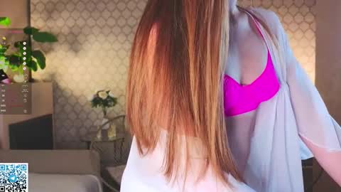 Sofy online show from September 15, 2025, 7:14 pm