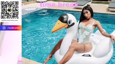 Nicolle Aviles online show from December 11, 2024, 12:34 pm