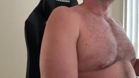 bfree121 online show from January 9, 2025, 6:27 am