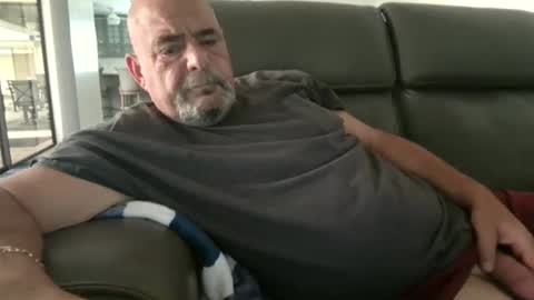 bgbelch online show from November 24, 2025, 6:40 pm