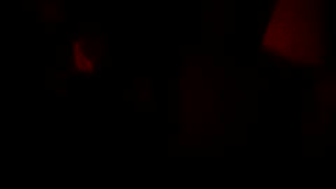 bhammerd5 online show from May 18, 2026, 1:35 am