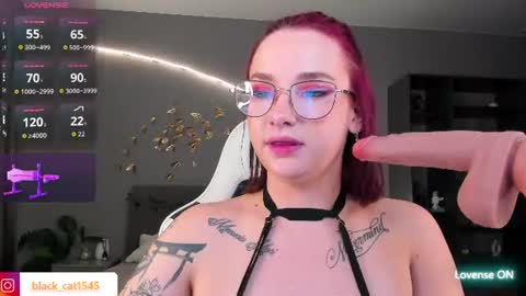 Snapshot of bharbie_xxx chatting on June 18, 2026, 9:36 am Gven dont forget to thumbs up me online show from June 18, 2026, 9:36 am