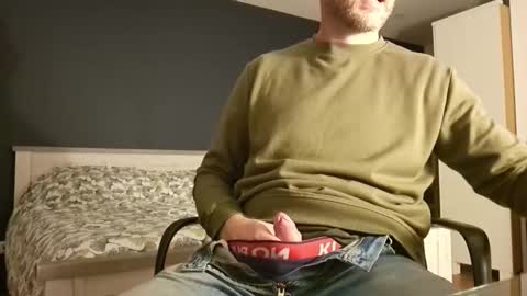 My name is David and if you like public exhibitions you wont be disappointed with me LoL - My favorite vibes is 44  online show from January 20, 2025, 7:46 pm