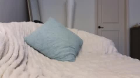 Bi sexualmilf Fansly  online show from January 13, 2025, 2:53 pm