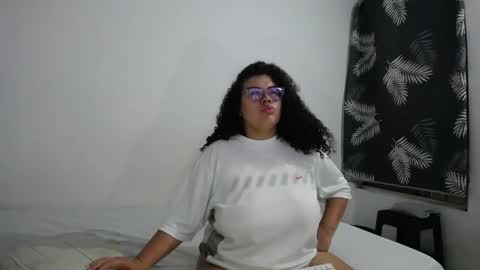 Bianca Tuesday to Sunday from 2am to 6am UTC-5 online show from April 21, 2026, 9:37 am