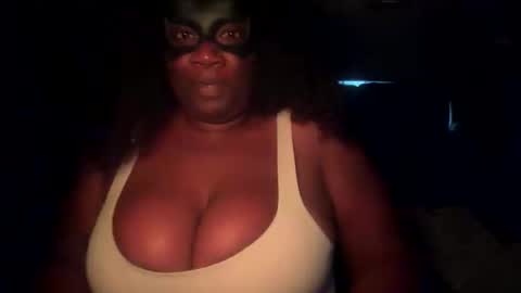 Bianca D online show from October 29, 2025, 5:20 am