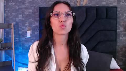 Bianca online show from June 29, 2026, 1:11 pm