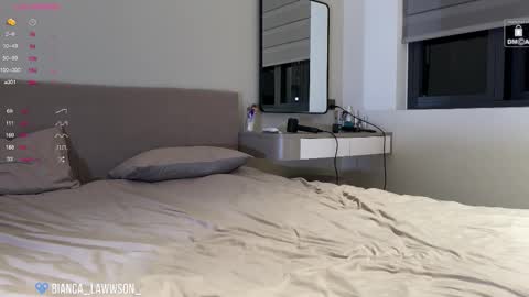 Bianca  online show from September 11, 2025, 4:07 pm