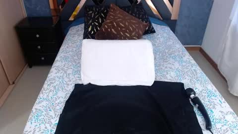 B I A N C A online show from January 22, 2025, 10:59 pm