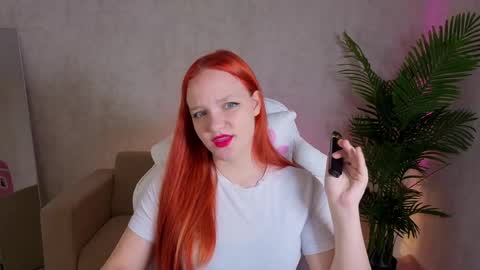 Snapshot of bianca_touch chatting on May 19, 2026, 4:30 am Candace online show from May 19, 2026, 4:30 am