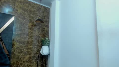 bianca_vega_ online show from January 5, 2026, 5:27 pm