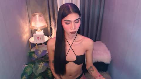 biancahugedick online show from April 13, 2026, 3:17 pm