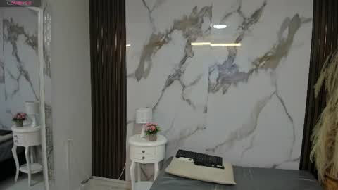Bianca online show from July 26, 2026, 12:01 pm