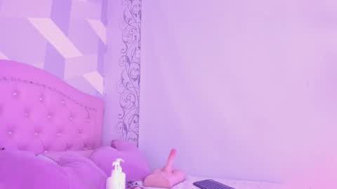 Bianca online show from October 7, 2025, 5:32 pm