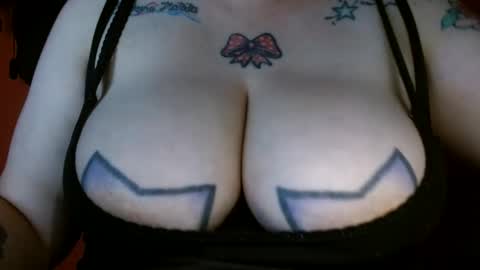 bianca online show from February 17, 2025, 3:42 pm