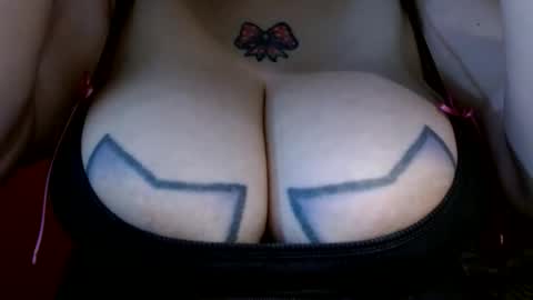 Snapshot of bianka_star_ chatting on May 7, 2026, 12:32 pm bianca online show from May 7, 2026, 12:32 pm