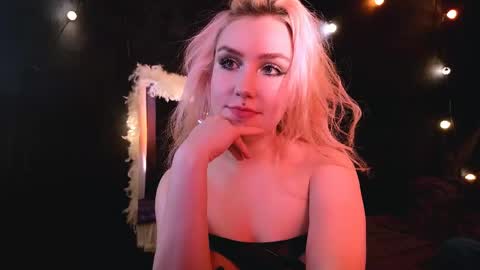bibi_iva online show from April 26, 2026, 7:00 pm