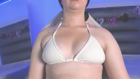 bibiana_js_ online show from February 19, 2026, 5:03 am