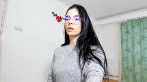 innasugarwild online show from January 12, 2025, 3:03 pm