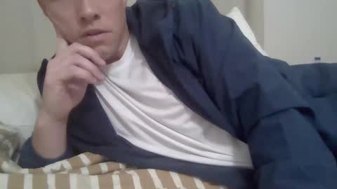 bibull797570 online show from November 5, 2025, 3:34 pm