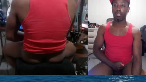 Snapshot of bicepsandfrot chatting on June 5, 2026, 9:26 am BicepsandFrot online show from June 5, 2026, 9:26 am