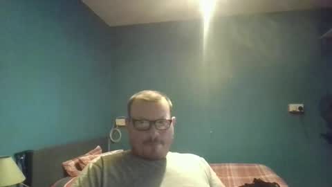 bigdan1986 online show from September 15, 2025, 6:52 pm