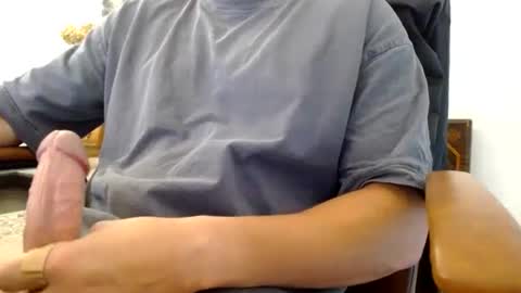 Ryan online show from September 25, 2025, 1:37 pm