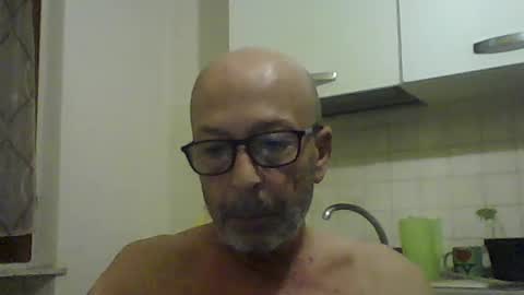 Snapshot of big23italy chatting on July 26, 2026, 4:42 am big23italy online show from July 26, 2026, 4:42 am