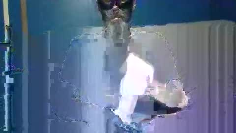 big9inchsnake online show from December 11, 2024, 12:12 pm