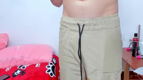 Snapshot of big_dicktop23 chatting on December 4, 2024, 4:54 am john and cris online show from December 4, 2024, 4:54 am