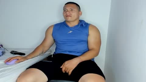 Snapshot of big_pecs_1 chatting on June 15, 2026, 10:45 pm LEO online show from June 15, 2026, 10:45 pm