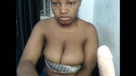 Snapshot of bigassdrip chatting on July 12, 2026, 8:00 pm bigassdrip online show from July 12, 2026, 8:00 pm