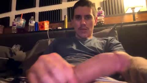 bigben281330 online show from March 9, 2026, 10:25 pm