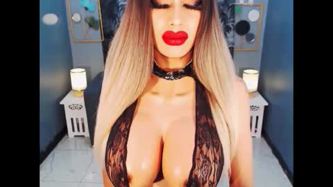 Loraine Cruz online show from May 4, 2026, 2:13 pm
