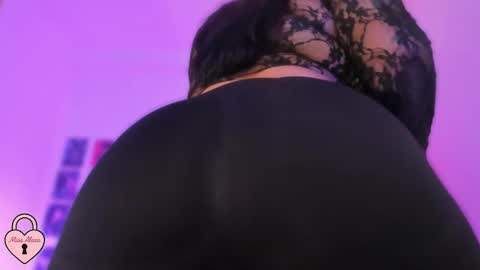 bigboobs cloe online show from November 28, 2025, 5:21 am