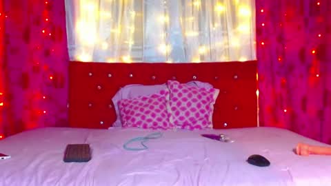 Lissa online show from November 19, 2025, 1:38 am