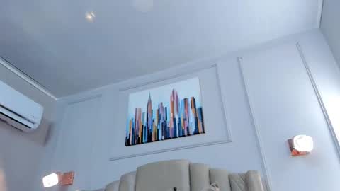   online show from November 21, 2025, 10:03 am