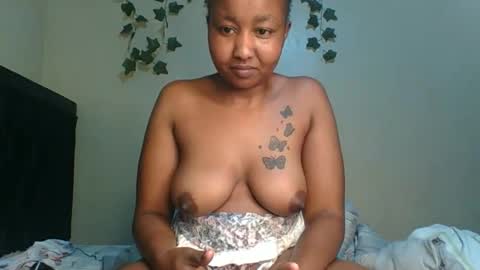 BigBoootyy online show from September 12, 2025, 7:14 pm