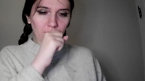 Isabella online show from January 30, 2025, 3:40 pm