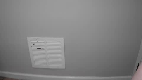 Isabella online show from February 8, 2025, 8:42 pm