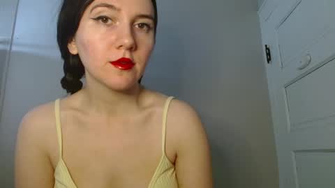 Isabella online show from March 8, 2026, 6:44 pm