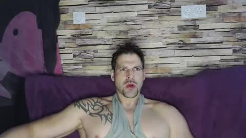 Bigboyband online show from February 8, 2025, 8:42 am