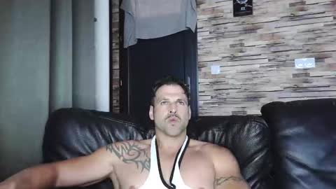 Bigboyband online show from October 9, 2025, 5:22 pm