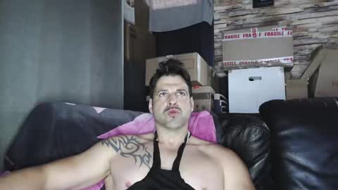 Bigboyband online show from April 11, 2026, 7:56 am