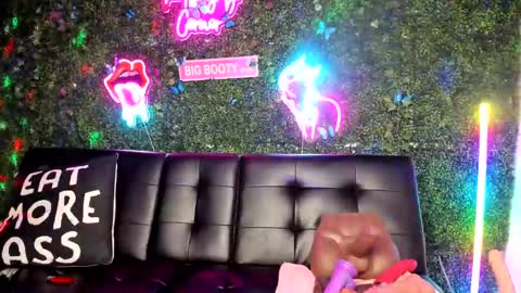 bigbuttsarena online show from December 15, 2024, 10:18 am