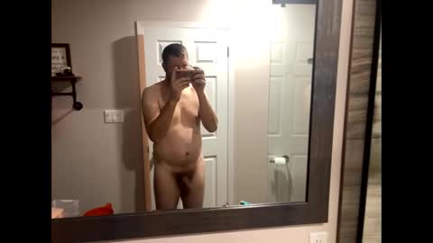 Snapshot of bigcam3cummins chatting on December 11, 2024, 4:07 am bigcam3cummins online show from December 11, 2024, 4:07 am