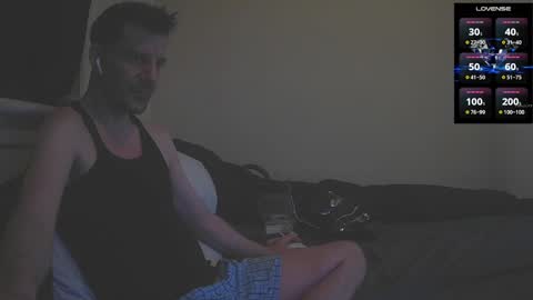 Jon - Im Straight online show from November 7, 2025, 7:08 am