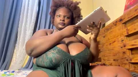 bigchocotities online show from February 17, 2025, 1:25 am