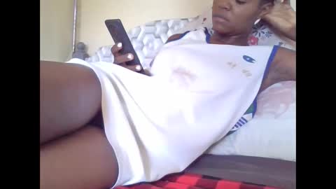 Snapshot of bigclit030 chatting on June 11, 2026, 10:02 am bigclit030 online show from June 11, 2026, 10:02 am